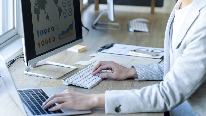 ウェブサイト/ロゴ制作 イメージ