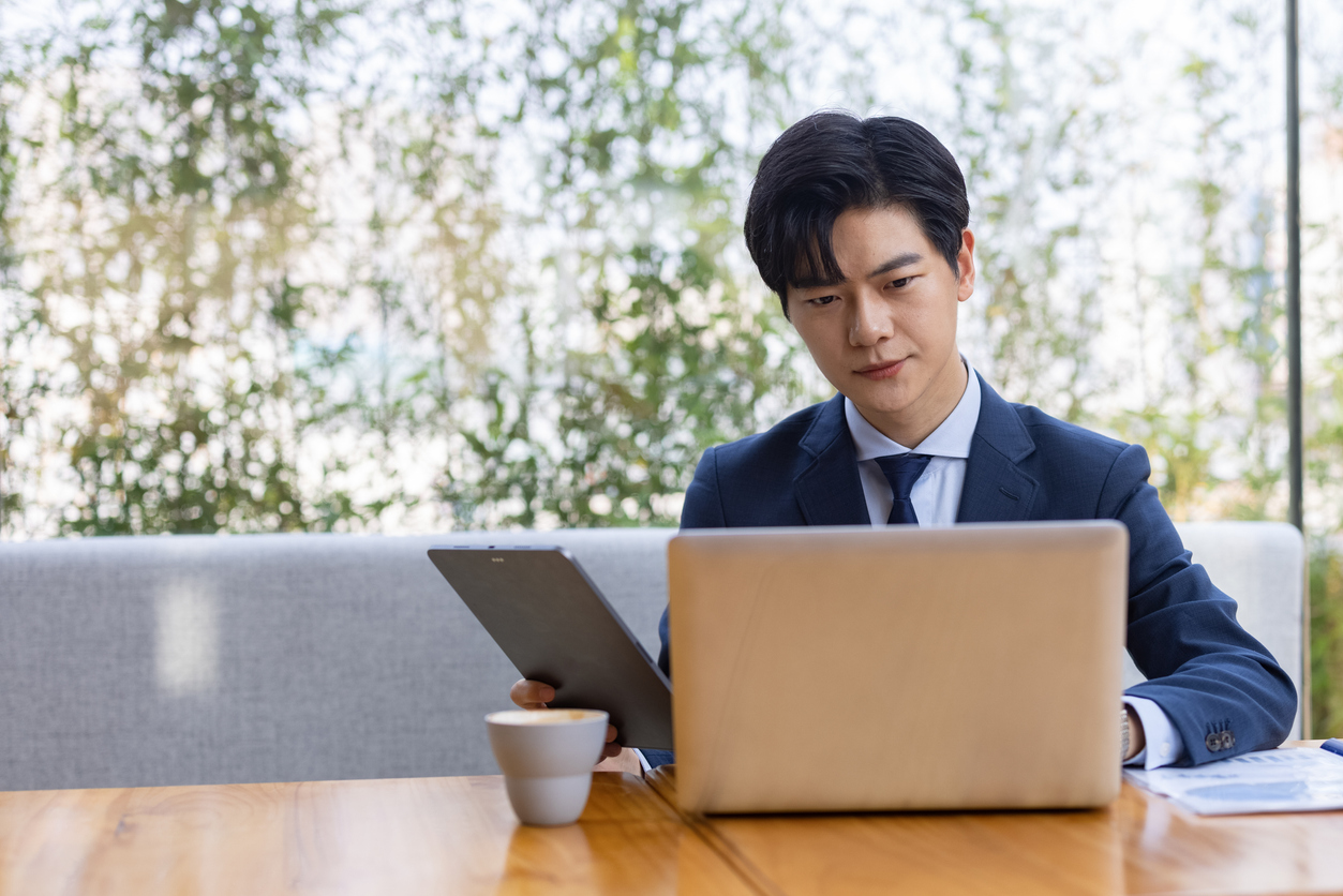 お問い合わせイメージ-1